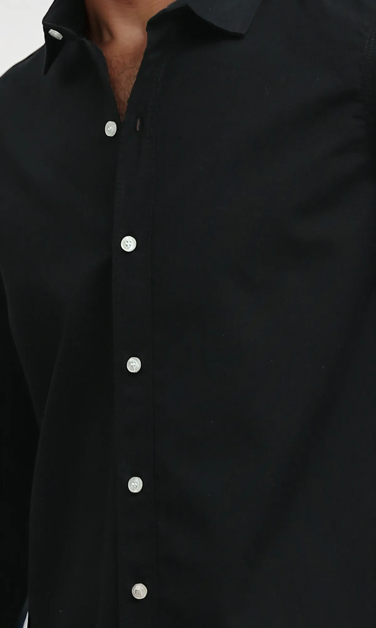O188519  Solid Long Sleeves Casual Black Buttoned Shirt